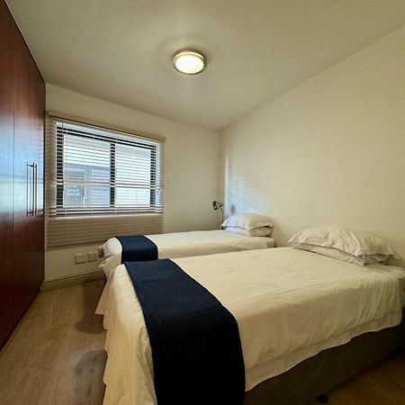 Loddey'S Self Catering Apartments - By Beach Collection Strand Dış mekan fotoğraf