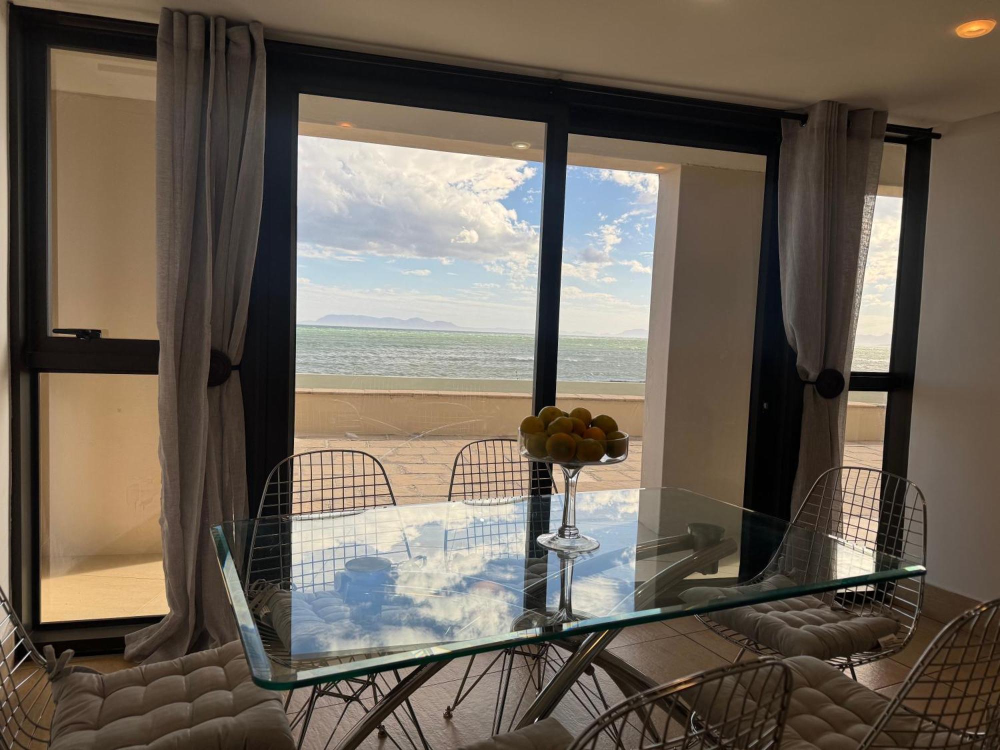 Loddey'S Self Catering Apartments - By Beach Collection Strand Dış mekan fotoğraf