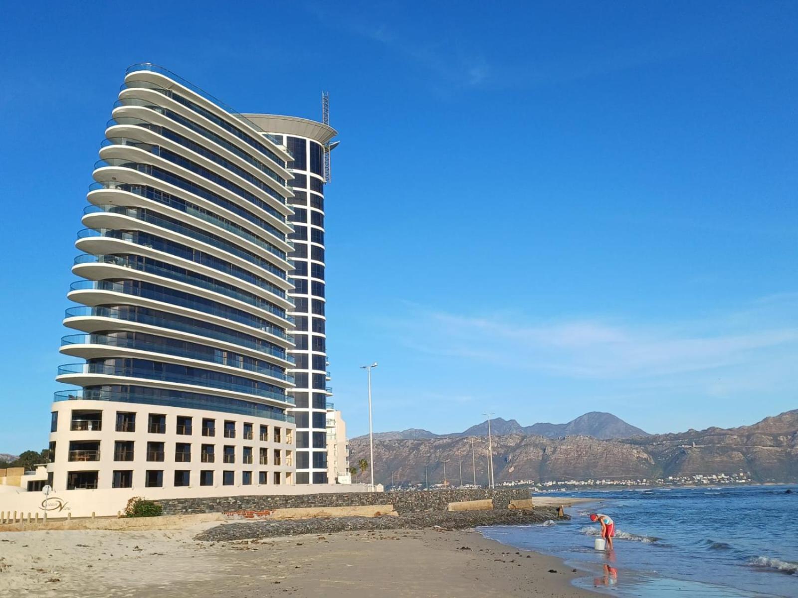 Loddey'S Self Catering Apartments - By Beach Collection Strand Dış mekan fotoğraf